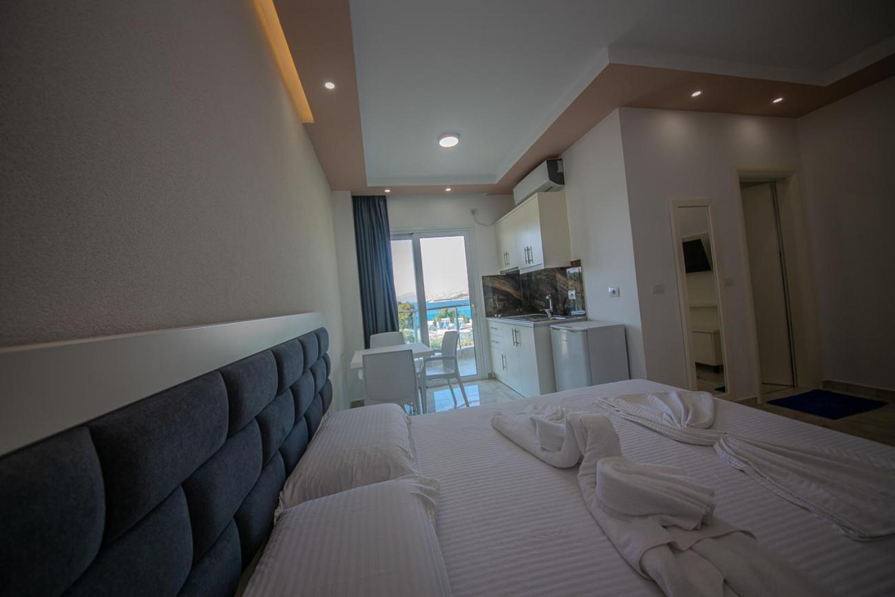 Hotel Landi Ksamil Exteriör bild